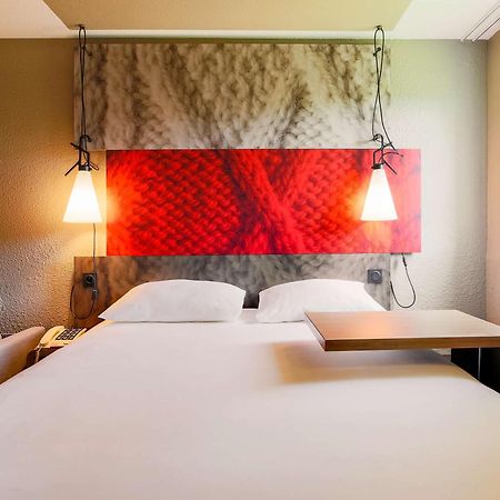Ibis Carcassonne Est La Cite Hotel Bagian luar foto