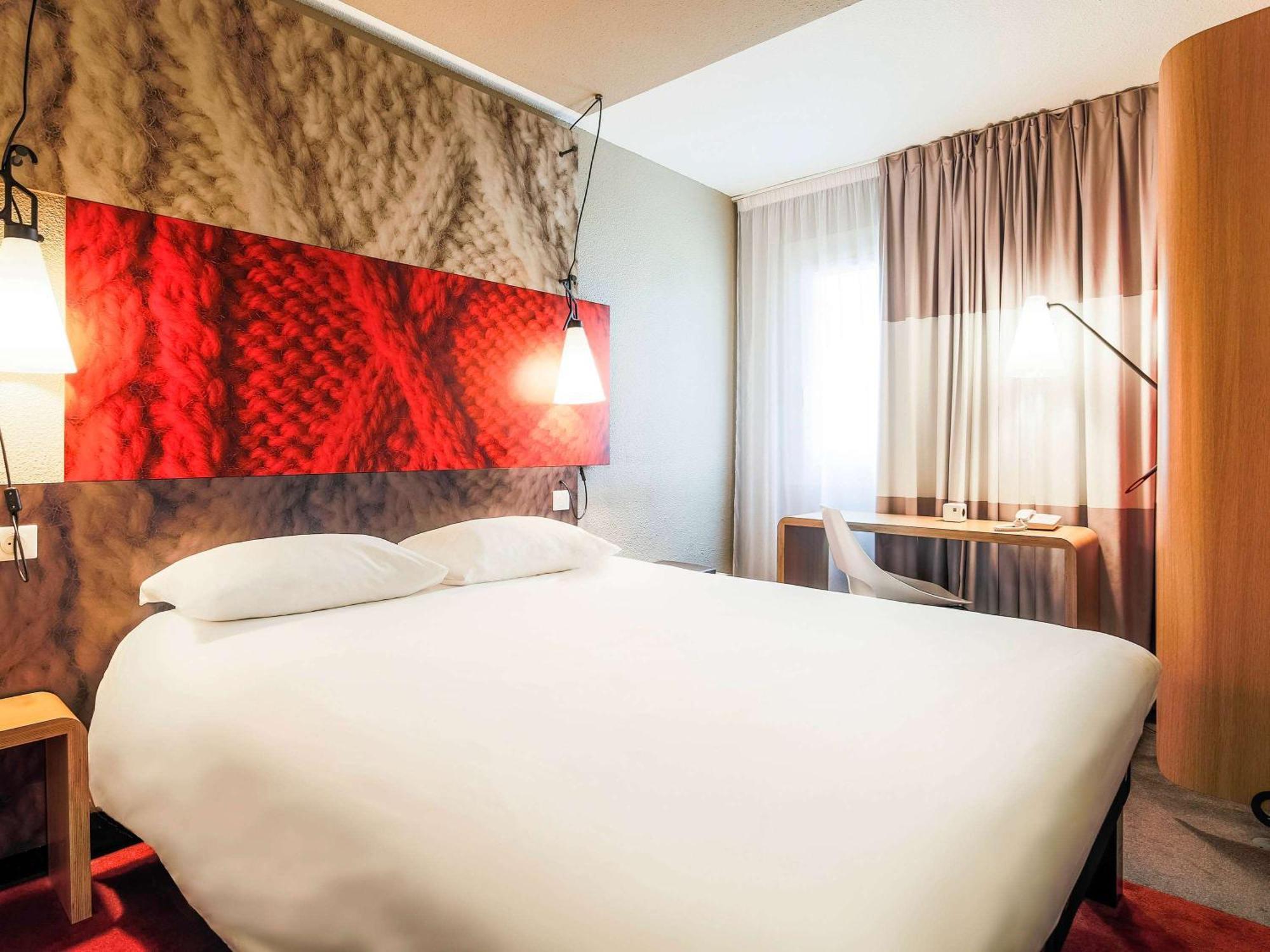 Ibis Carcassonne Est La Cite Hotel Bagian luar foto